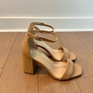 NWT Sam Edelman Nude Leather Heels